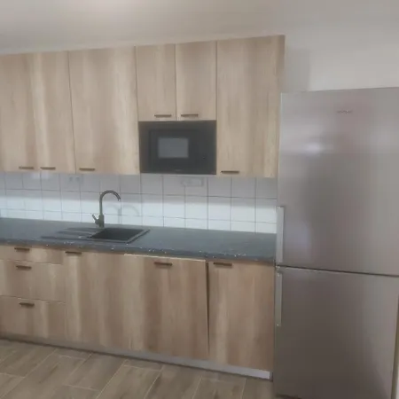 Stračenská *