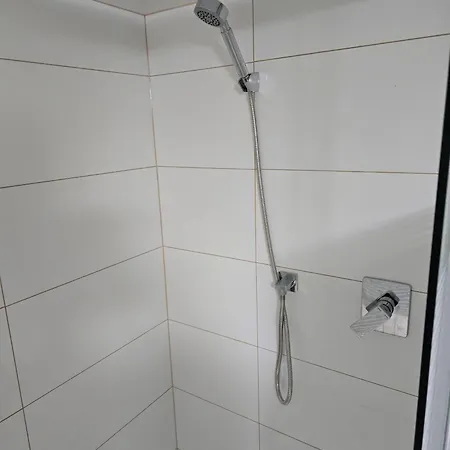Stračenská *